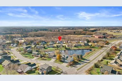 227  Shore Cir, Oconomowoc, WI 53066 - Photo 41