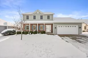 227 Shore Cir, Oconomowoc, WI 53066 - Photo 35