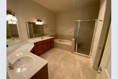 19155  Thomson Dr #304, Brookfield, WI 53045 - Photo 13