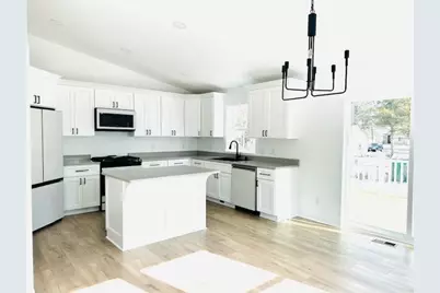 560  Lincoln St, Palmyra, WI 53156 - Photo 9