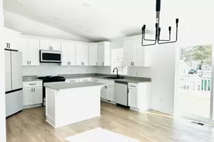 560 Lincoln St, Palmyra, WI 53156 - Photo 9