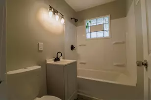 4337 N 42nd Pl, Milwaukee, WI 53216 - Photo 7