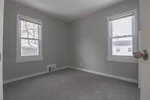 4337 N 42nd Pl, Milwaukee, WI 53216 - Photo 9