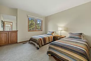 1070 S Lake Shore Dr, Lake Geneva, WI 53147 - Photo 21