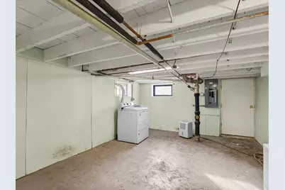 211  Lincoln Ave, Sheboygan, WI 53081 - Photo 19