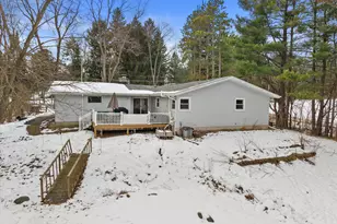 W269S3616 Merrill Hills Rd, Waukesha, WI 53189 - Photo 3