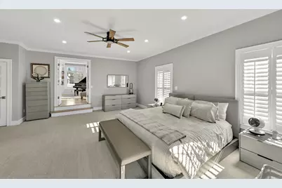 11415 N Stonefield Ct, Mequon, WI 53092 - Photo 15