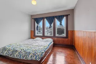 1810 S 10th St, Manitowoc, WI 54220 - Photo 17