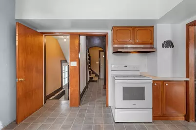 1810 S 10th St, Manitowoc, WI 54220 - Photo 15