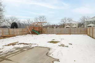 1135 White Rock Ave, Waukesha, WI 53186 - Photo 31