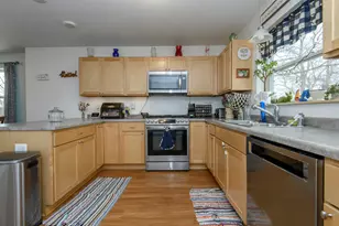 1135 White Rock Ave, Waukesha, WI 53186 - Photo 13