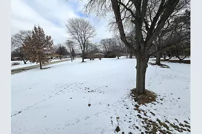 4570 N Delco Ave, Wauwatosa, WI 53225 - Photo 47