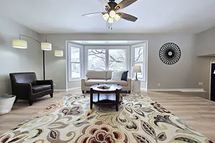 4570 N Delco Ave, Wauwatosa, WI 53225 - Photo 17