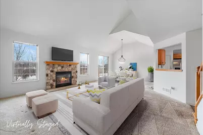 1705  Tumbleweed Cir, West Bend, WI 53095 - Photo 3