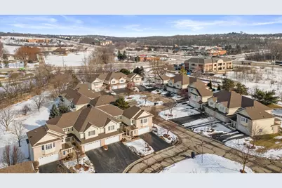 516  Arbor Oaks Ln #D, Waukesha, WI 53188 - Photo 29