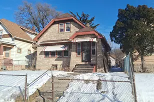 3812 N 27th St, Milwaukee, WI 53216 - Photo 1