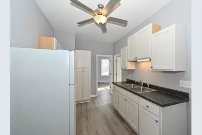 1500 S 71st St #1502, West Allis, WI 53214 - Photo 3