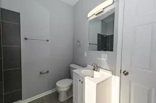 1500 S 71st St, West Allis, WI 53214 - Photo 7