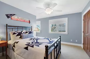 201 Abbey Springs Dr, Fontana, WI 53125 - Photo 17