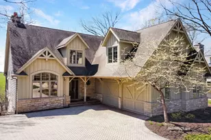 201 Abbey Springs Dr, Fontana, WI 53125 - Photo 35