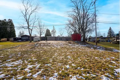 10314  Root River Dr, Racine, WI 53108 - Photo 5