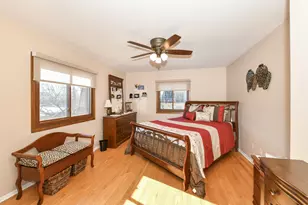 16107 W Heritage Ln, New Berlin, WI 53151 - Photo 17