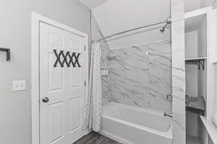 3551 E Armour Ave, Cudahy, WI 53110 - Photo 27