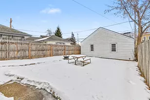 3551 E Armour Ave, Cudahy, WI 53110 - Photo 33