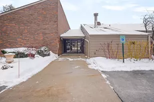 5720 Cambridge Cir, Racine, WI 53406 - Photo 41