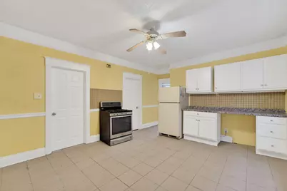 2673 S 14th St, Milwaukee, WI 53215 - Photo 19