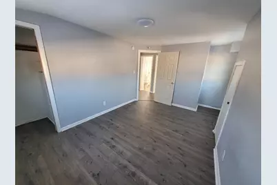 6183 N 38th St, Milwaukee, WI 53209 - Photo 9