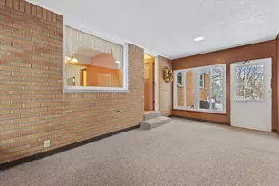 6986 N Ardara Ave, Glendale, WI 53209 - Photo 29