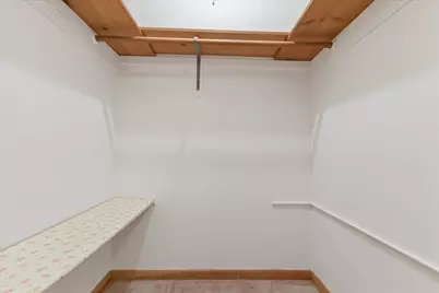 6986 N Ardara Ave, Glendale, WI 53209 - Photo 27