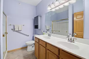 7710 S 51st St, Franklin, WI 53132 - Photo 9