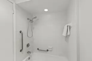 1150 Pilgrim Pkwy, Elm Grove, WI 53122 - Photo 11