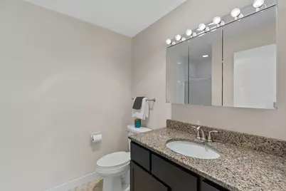 1150  Pilgrim Pkwy, Elm Grove, WI 53122 - Photo 7