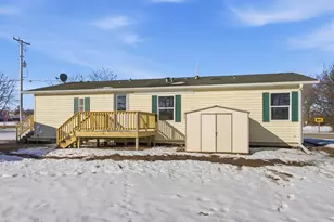 320 Lincoln Ave, Omro, WI 54963 - Photo 23