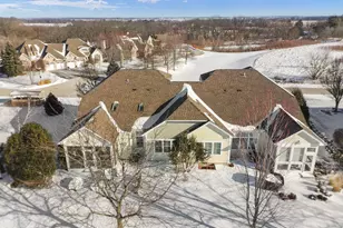 813 Eagleton Dr, Geneva, WI 53147 - Photo 43