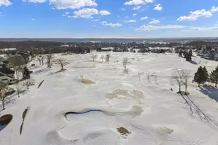 813 Eagleton Dr, Geneva, WI 53147 - Photo 41