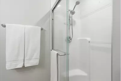 2050  Pine Ridge Ct #Unit D, Grafton, WI 53024 - Photo 19