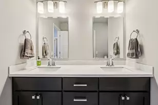 1049 Magic Meadow Ct, Verona, WI 53593 - Photo 17