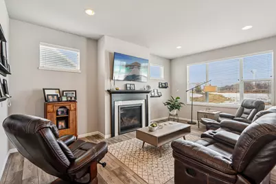 1049  Magic Meadow Ct, Verona, WI 53593 - Photo 5