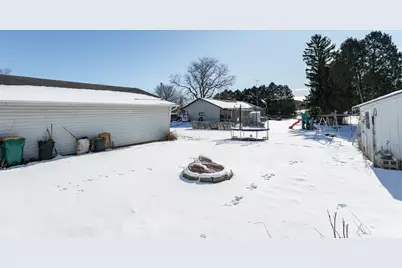 1117  Main St, Lomira, WI 53048 - Photo 9