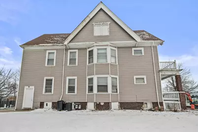 1932 W Brown St #1934, Milwaukee, WI 53205 - Photo 3