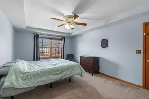 N53W15161 Glenmeadow Ct, Menomonee Falls, WI 53051 - Photo 15