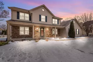 N53W15161 Glenmeadow Ct, Menomonee Falls, WI 53051 - Photo 3