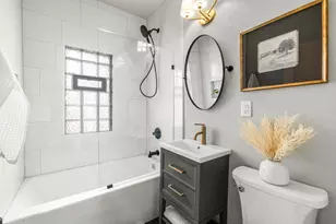 2262 N 71st St, Wauwatosa, WI 53213 - Photo 11