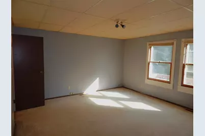 2711  31 St, Two Rivers, WI 54241 - Photo 9