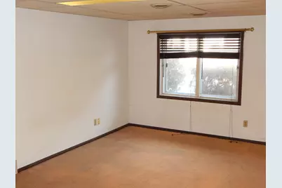 2711  31 St, Two Rivers, WI 54241 - Photo 5