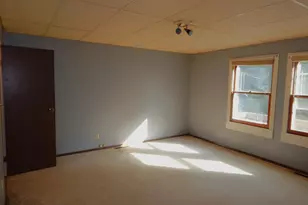 2711-2713 31st St, Two Rivers, WI 54241 - Photo 9